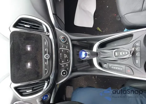 2017 Chevrolet Volt Premier z USA, uszkodzony, nr VIN 1G1RD6S54HU109114